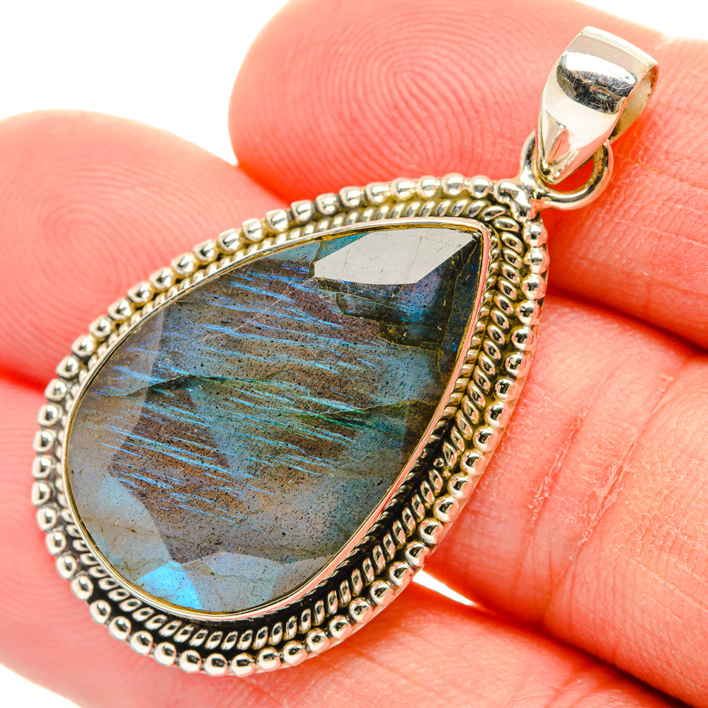 Labradorite Pendants handcrafted by Ana Silver Co - PD29309