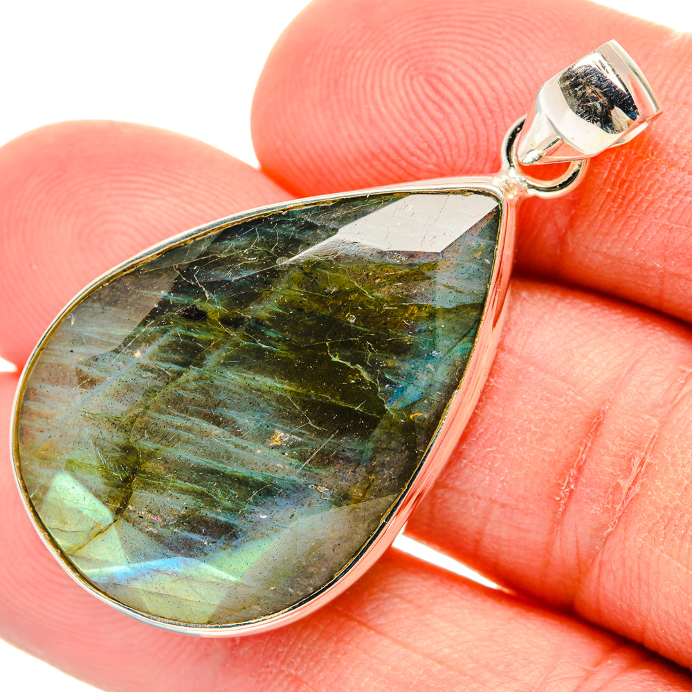 Labradorite Pendants handcrafted by Ana Silver Co - PD29311