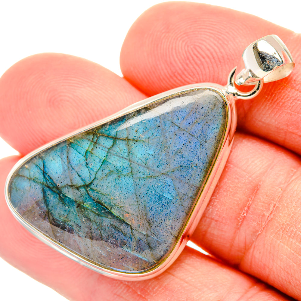 Labradorite Pendants handcrafted by Ana Silver Co - PD29314