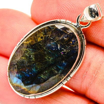 Labradorite Pendants handcrafted by Ana Silver Co - PD29326