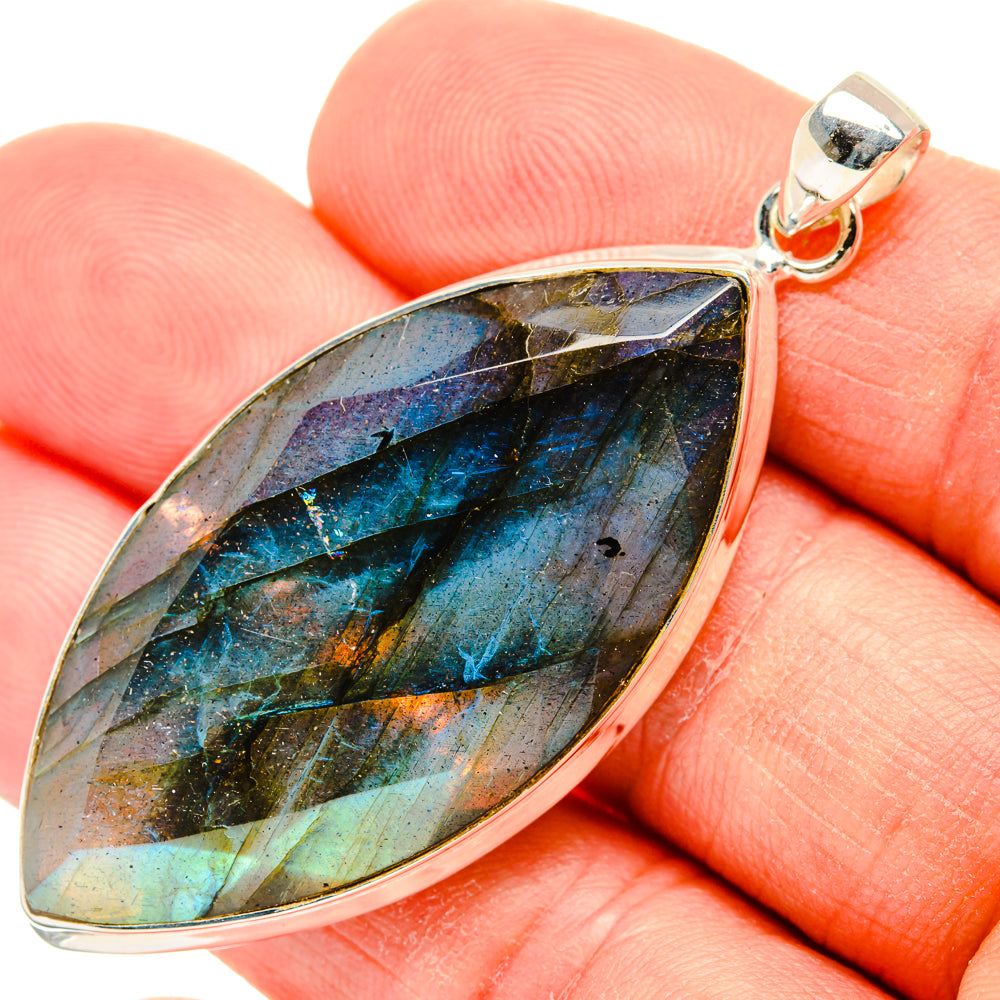 Labradorite Pendants handcrafted by Ana Silver Co - PD29330