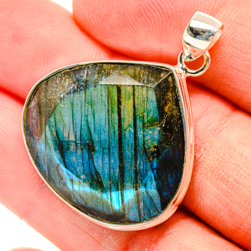 Labradorite Pendants handcrafted by Ana Silver Co - PD29332