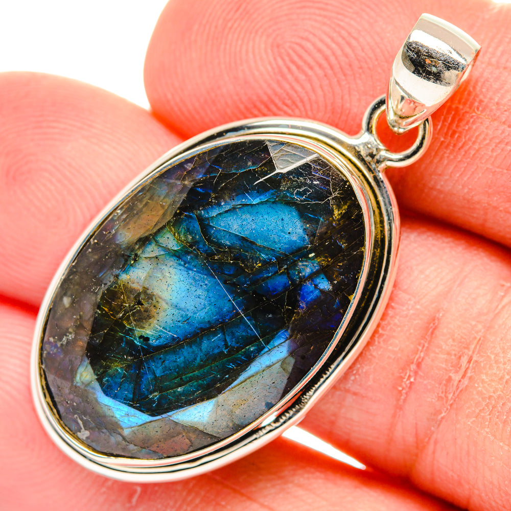 Labradorite Pendants handcrafted by Ana Silver Co - PD29336