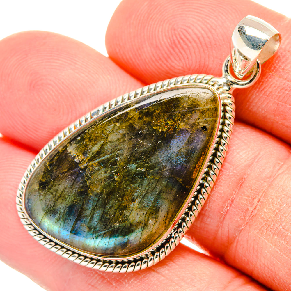 Labradorite Pendants handcrafted by Ana Silver Co - PD29337