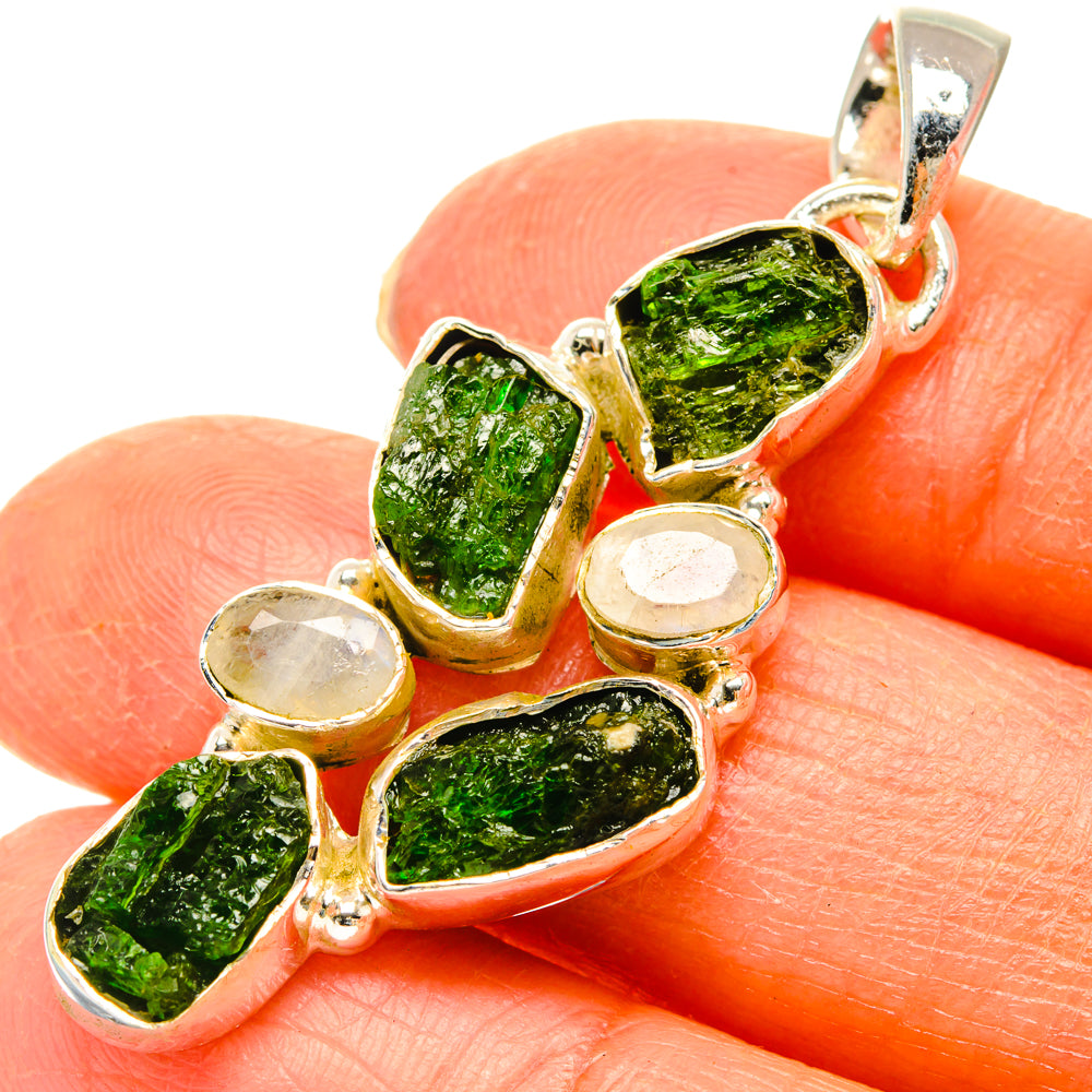 Chrome Diopside Pendants handcrafted by Ana Silver Co - PD29379