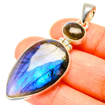 Labradorite Pendants handcrafted by Ana Silver Co - PD29671