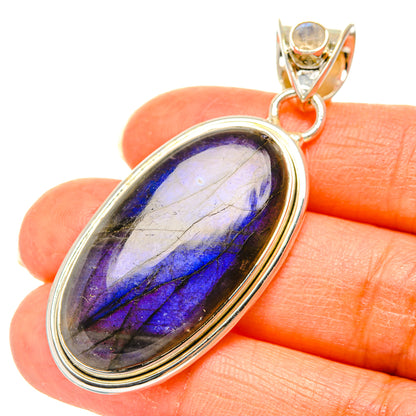 Labradorite Pendants handcrafted by Ana Silver Co - PD29672