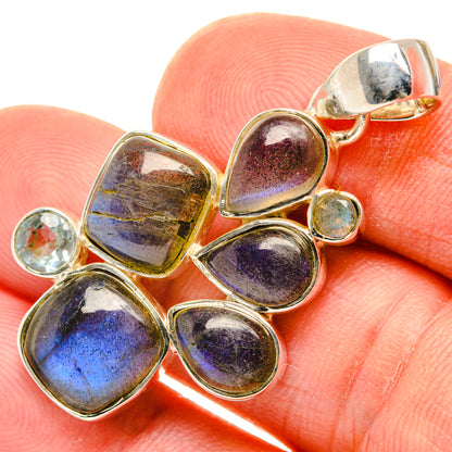 Labradorite and blue topaz pendant in 925 sterling silver, oval and square stones