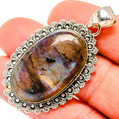 Labradorite Pendants handcrafted by Ana Silver Co - PD30066