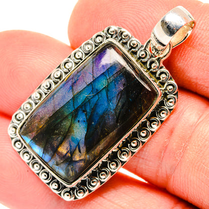 Labradorite Pendants handcrafted by Ana Silver Co - PD30242