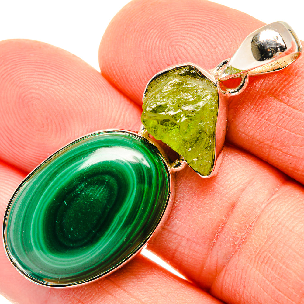 Malachite Pendants handcrafted by Ana Silver Co - PD30540
