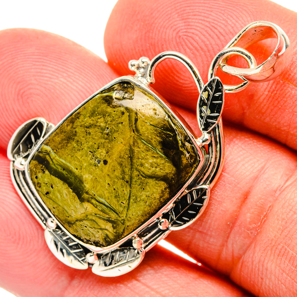 Serpentine Stone Pendants handcrafted by Ana Silver Co - PD30635