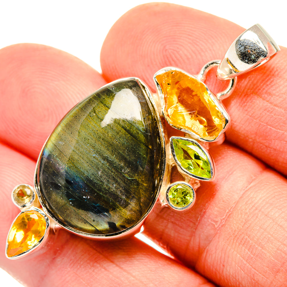 Labradorite Pendants handcrafted by Ana Silver Co - PD30723