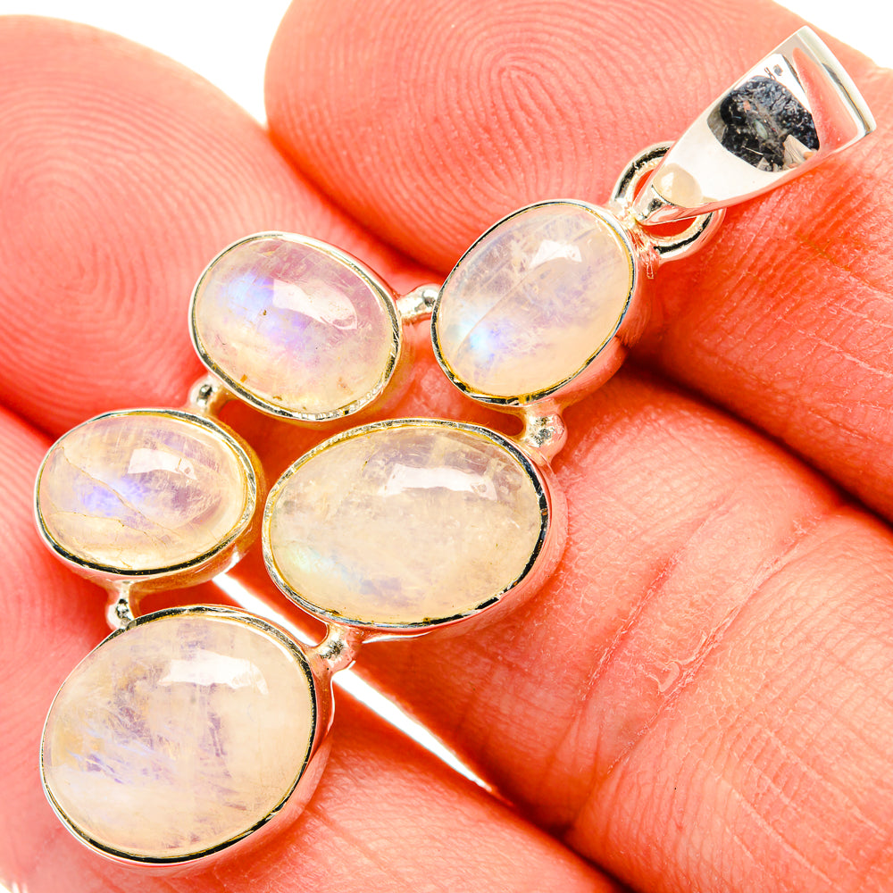 925 sterling silver moonstone cluster pendant with oval opalescent stones