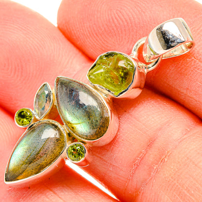 Labradorite Pendants handcrafted by Ana Silver Co - PD31005