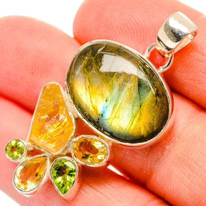Labradorite Pendants handcrafted by Ana Silver Co - PD31083
