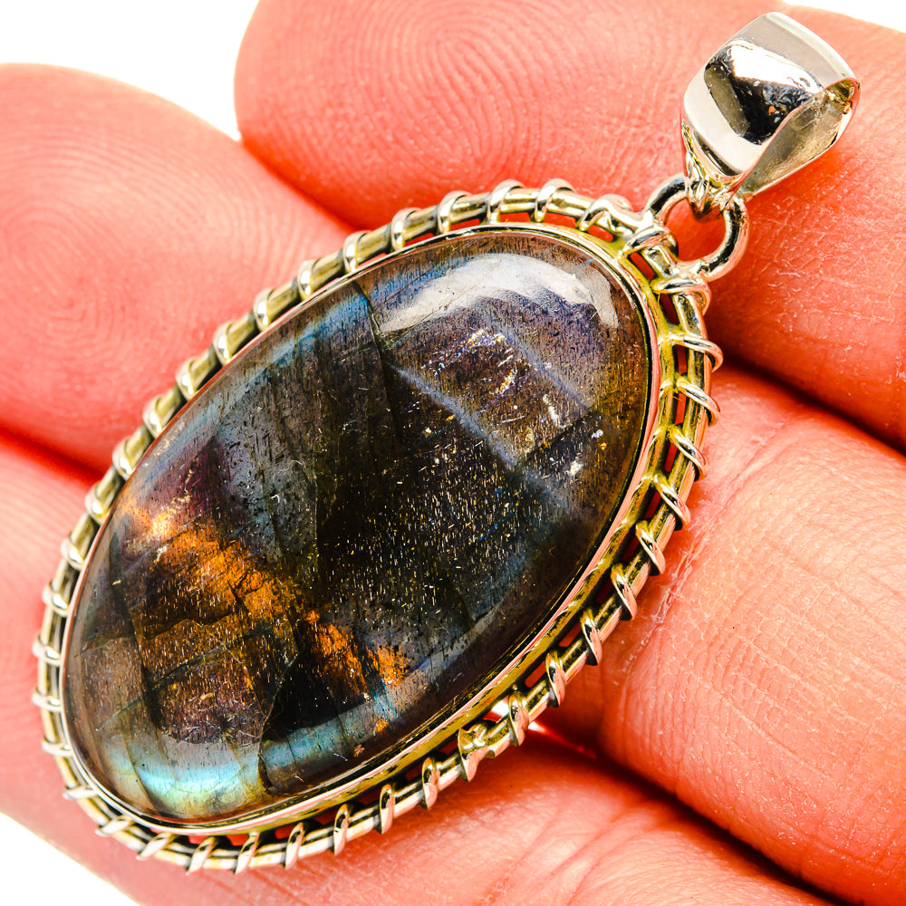 Labradorite Pendants handcrafted by Ana Silver Co - PD31227