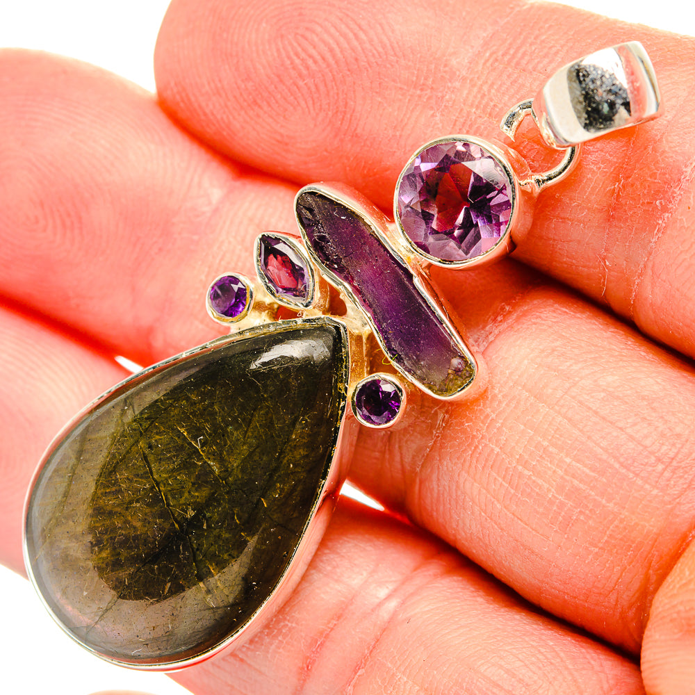 Labradorite Pendants handcrafted by Ana Silver Co - PD31338