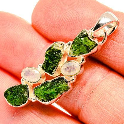 Chrome Diopside Pendants handcrafted by Ana Silver Co - PD31398