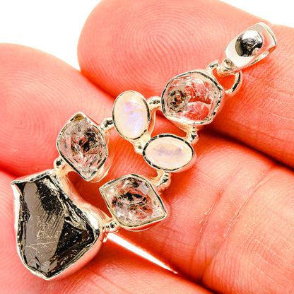 Labradorite Pendants handcrafted by Ana Silver Co - PD31765