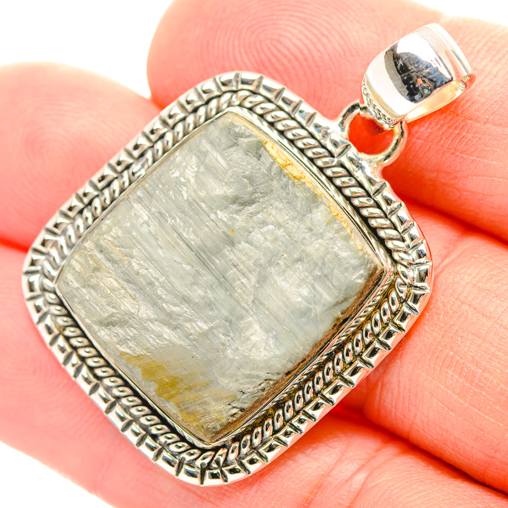 Malachite Pendants handcrafted by Ana Silver Co - PD31834