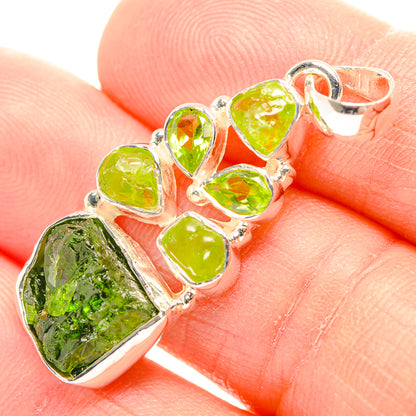 Chrome Diopside Pendants handcrafted by Ana Silver Co - PD31896
