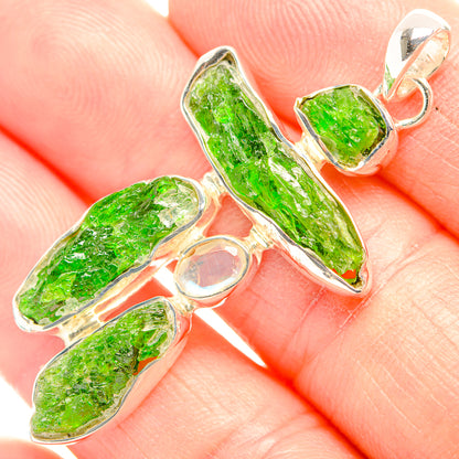 Chrome Diopside Pendants handcrafted by Ana Silver Co - PD32144