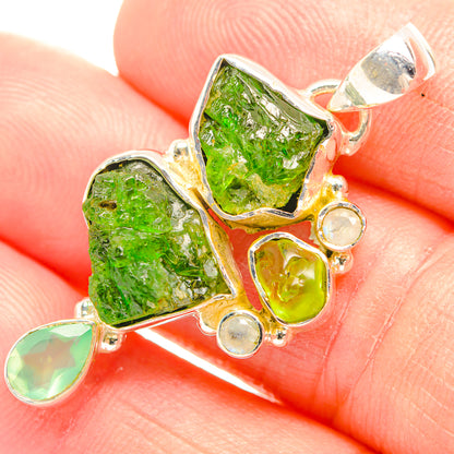 Chrome Diopside Pendants handcrafted by Ana Silver Co - PD32171
