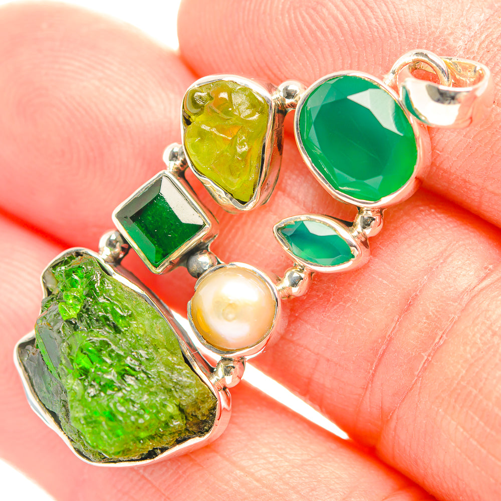 Chrome Diopside Pendants handcrafted by Ana Silver Co - PD32204