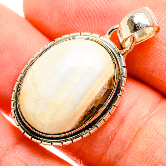 White Agate Pendants handcrafted by Ana Silver Co - PD32424