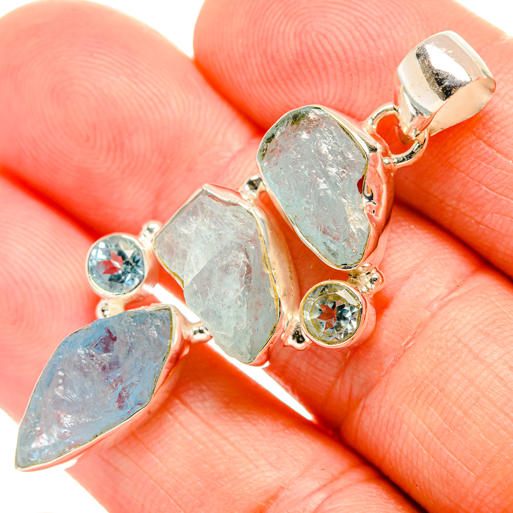 Rough aquamarine and blue topaz pendant in 925 sterling silver, three stone layout