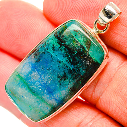 Apatite Pendants handcrafted by Ana Silver Co - PD33042