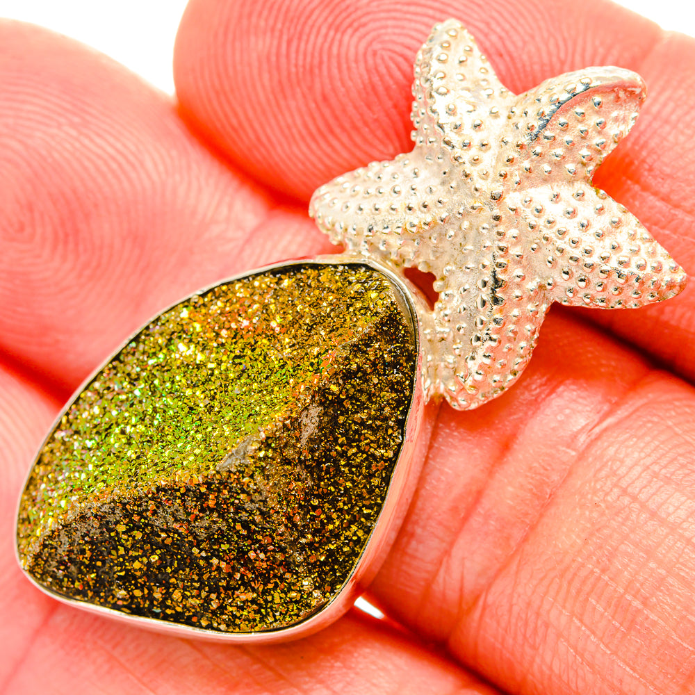 Gold-green drusy teardrop pendant with silver starfish setting, 925 sterling silver.
