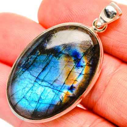 Labradorite Pendants handcrafted by Ana Silver Co - PD33601