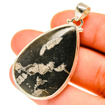 Chrysanthemum Stone Pendants handcrafted by Ana Silver Co - PD3392