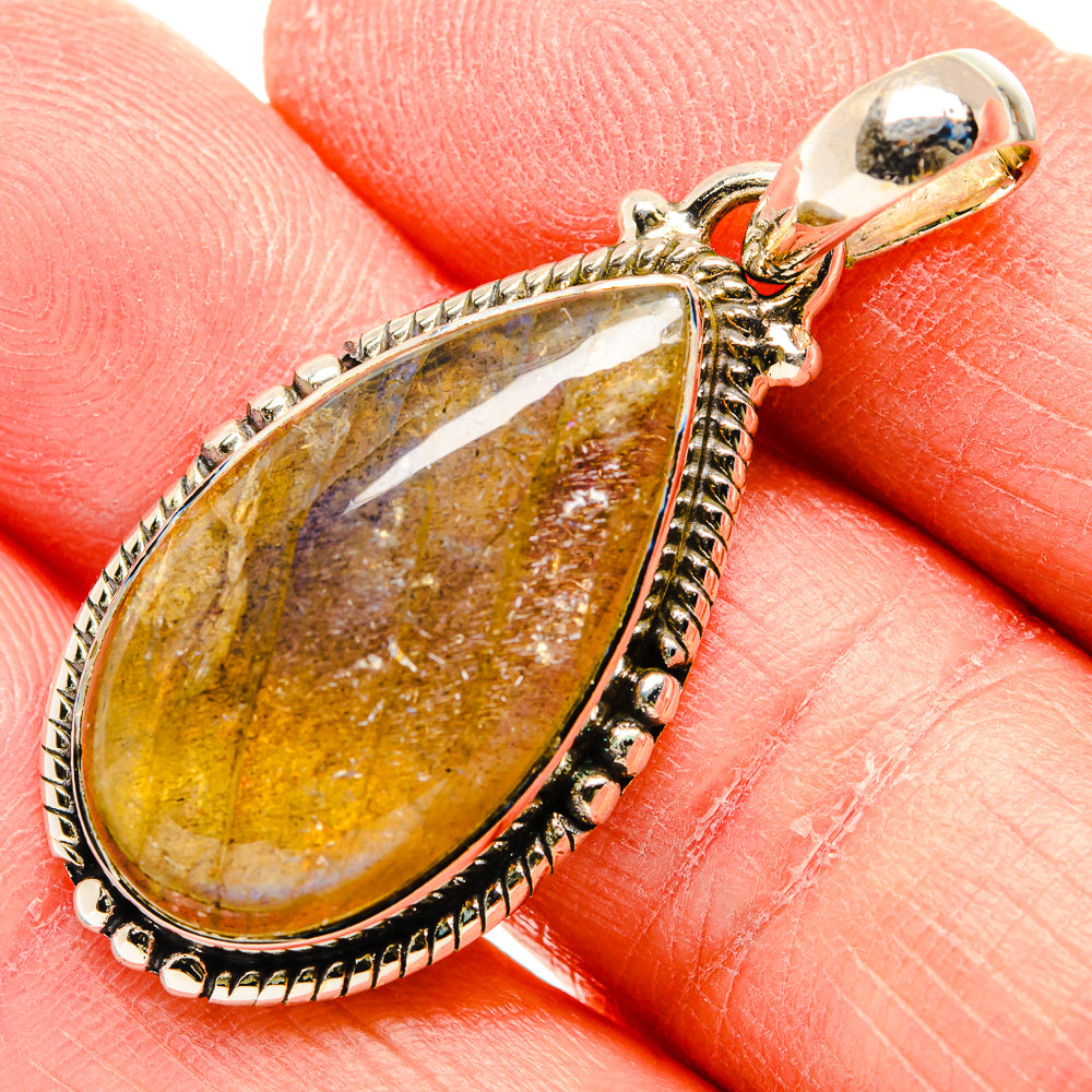 Labradorite Pendants handcrafted by Ana Silver Co - PD34062