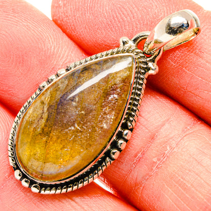 Labradorite Pendants handcrafted by Ana Silver Co - PD34062
