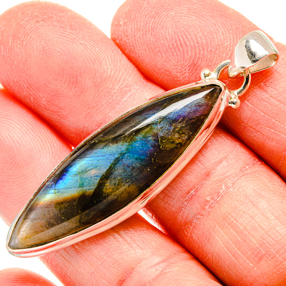 Labradorite Pendants handcrafted by Ana Silver Co - PD34067