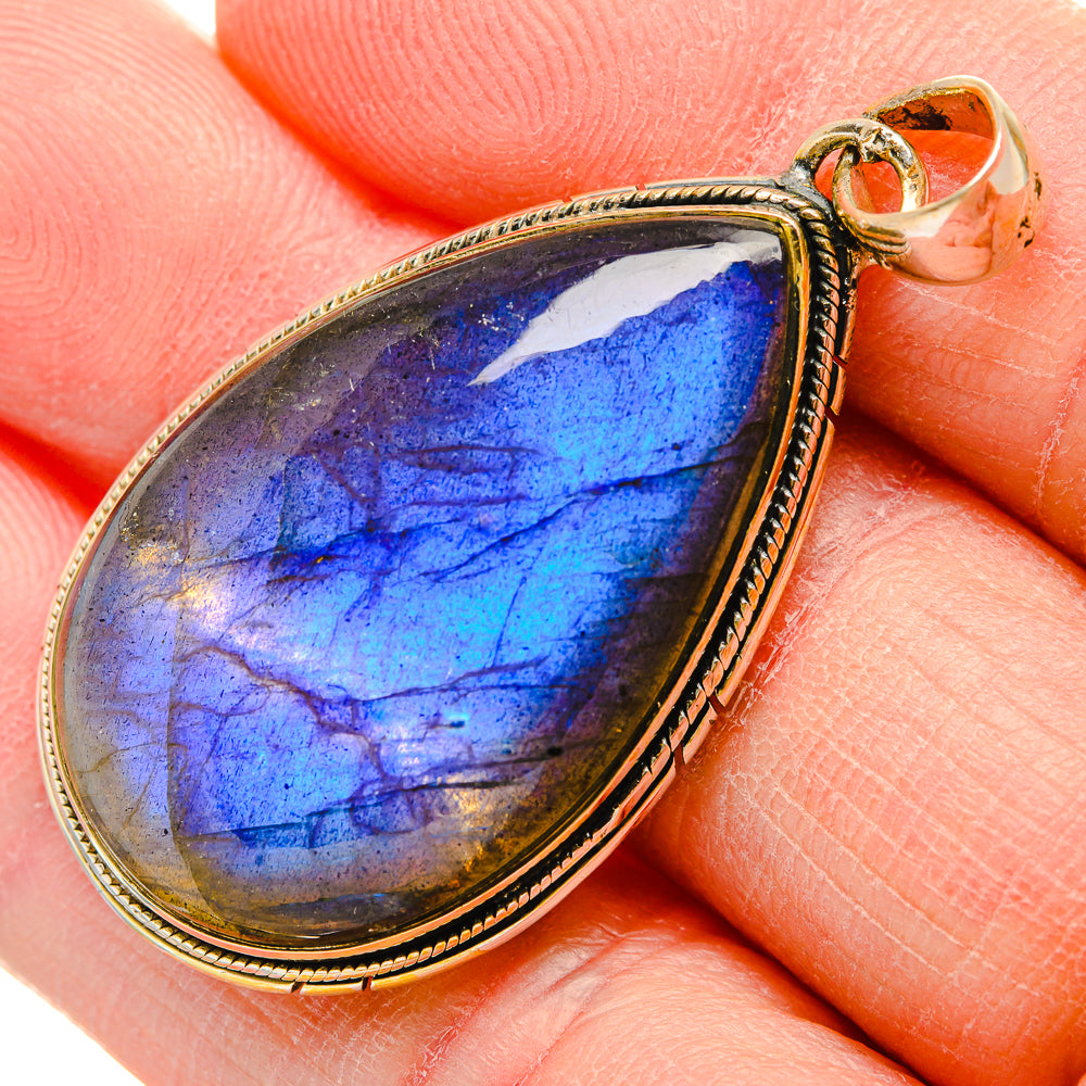 Labradorite Pendants handcrafted by Ana Silver Co - PD34097