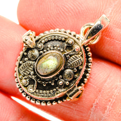 Labradorite Pendants handcrafted by Ana Silver Co - PD34485