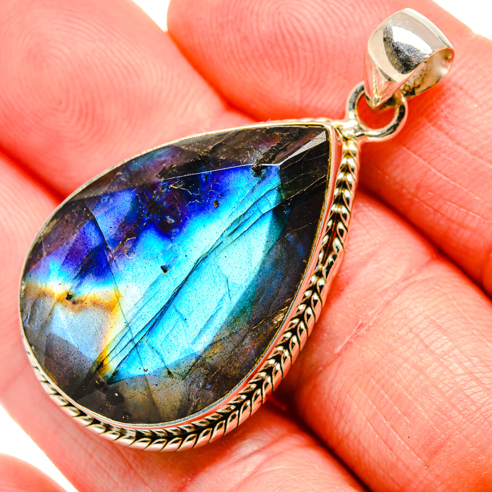 Labradorite Pendants handcrafted by Ana Silver Co - PD34657