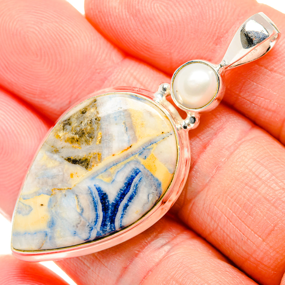 Sterling silver teardrop pendant with blue scheelite and cultured pearl