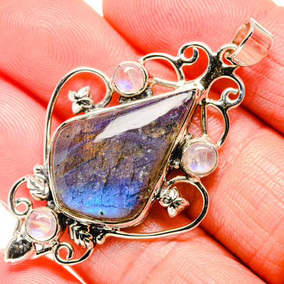 Labradorite Pendants handcrafted by Ana Silver Co - PD34989