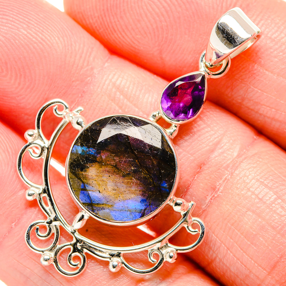 Labradorite Pendants handcrafted by Ana Silver Co - PD35090