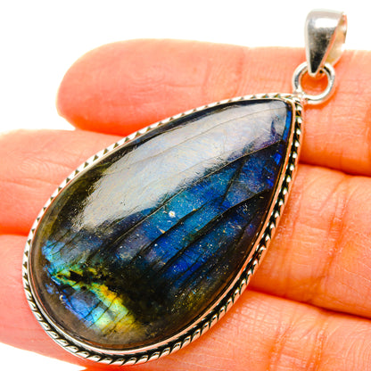 Labradorite Pendants handcrafted by Ana Silver Co - PD35152