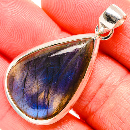 Labradorite Pendants handcrafted by Ana Silver Co - PD35357