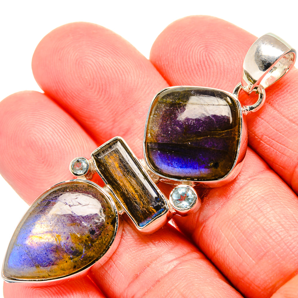 Labradorite Pendants handcrafted by Ana Silver Co - PD35562