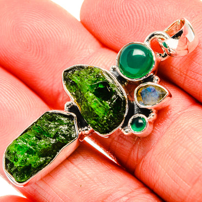 Chrome Diopside Pendants handcrafted by Ana Silver Co - PD35601