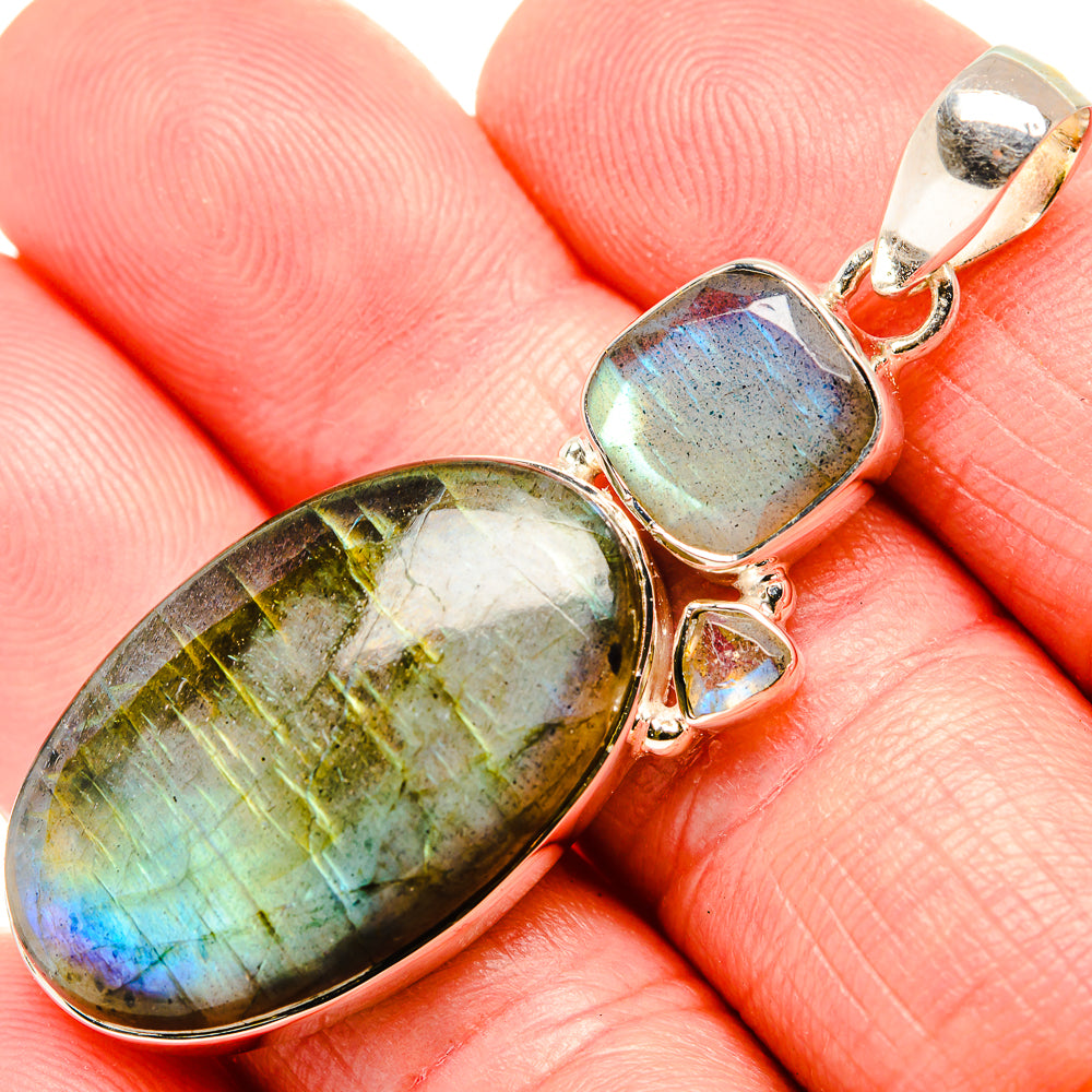Labradorite Pendants handcrafted by Ana Silver Co - PD35604