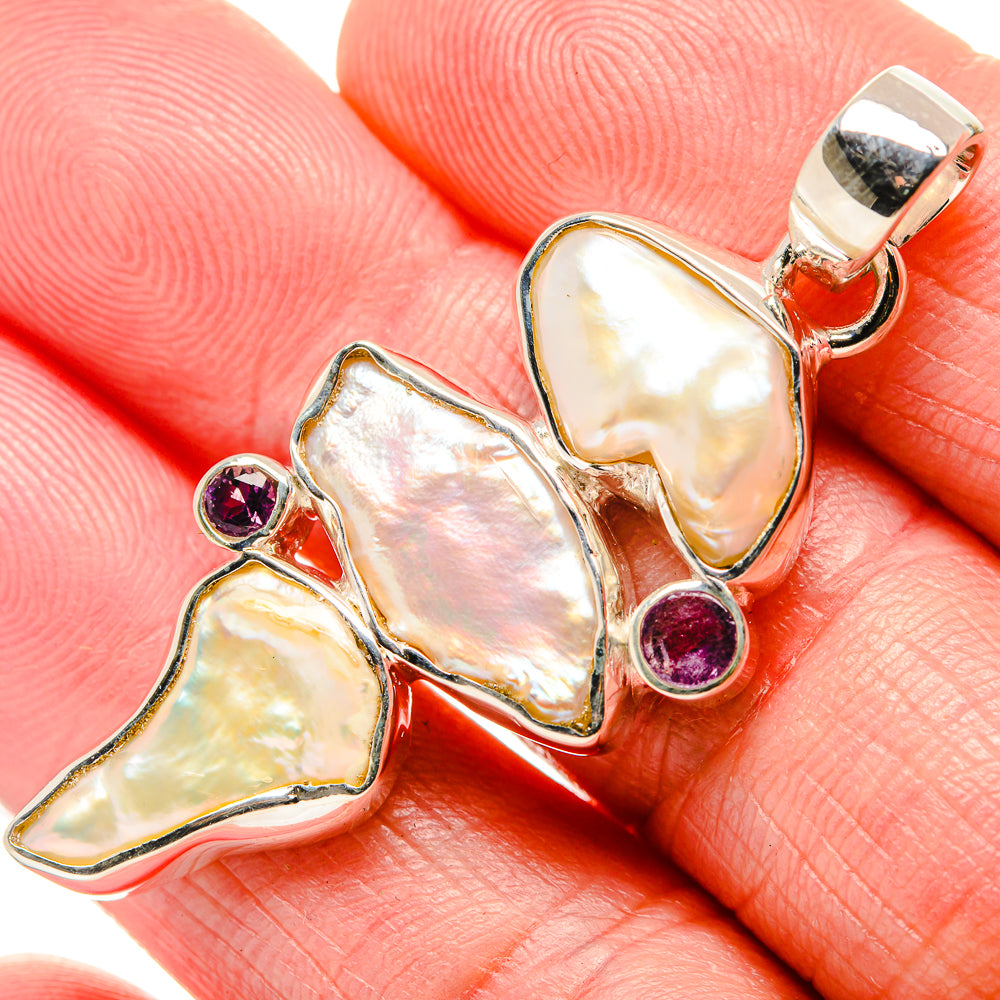 Mother Of Pearl Pendants handcrafted by Ana Silver Co - PD35689